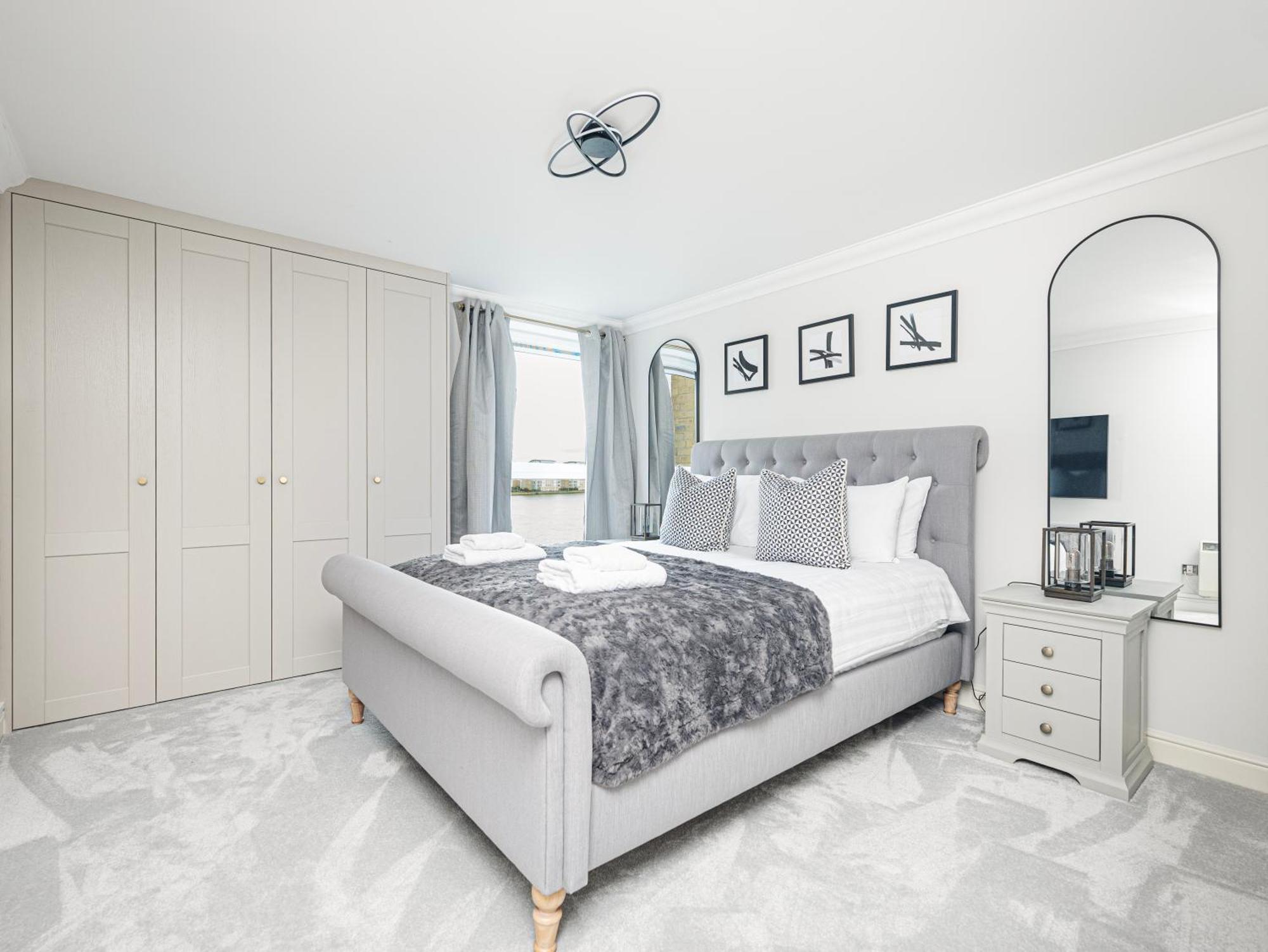 The View Greenwich - Luxury River Thames Apartment Londra Dış mekan fotoğraf