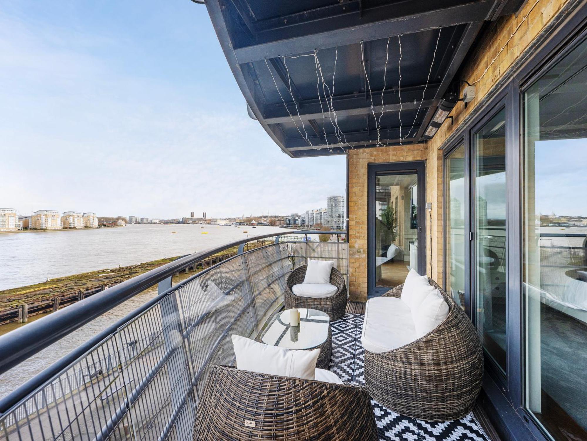 The View Greenwich - Luxury River Thames Apartment Londra Dış mekan fotoğraf